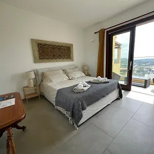 Con Vista Apartment